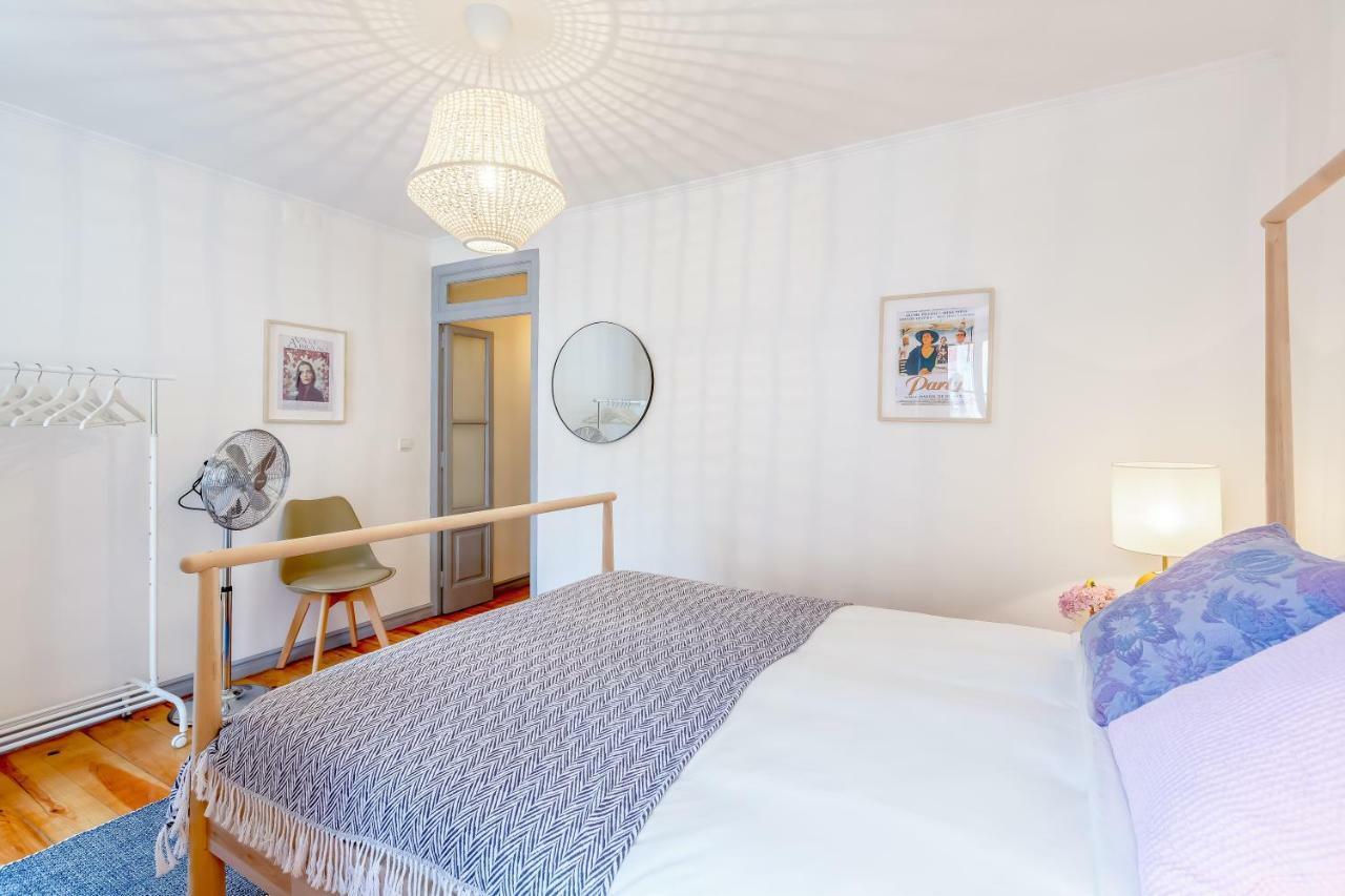 Alfama, Bright And Spacious With Private Terrace, By Timecooler Lisboa Ngoại thất bức ảnh