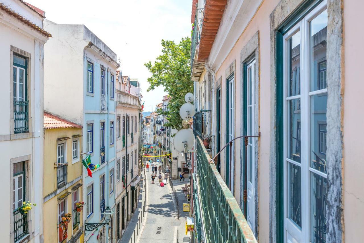 Alfama, Bright And Spacious With Private Terrace, By Timecooler Lisboa Ngoại thất bức ảnh