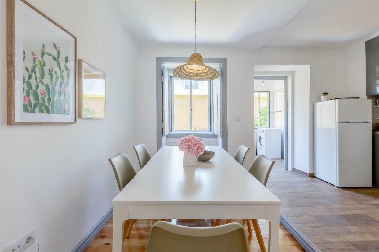 Alfama, Bright And Spacious With Private Terrace, By Timecooler Lisboa Ngoại thất bức ảnh